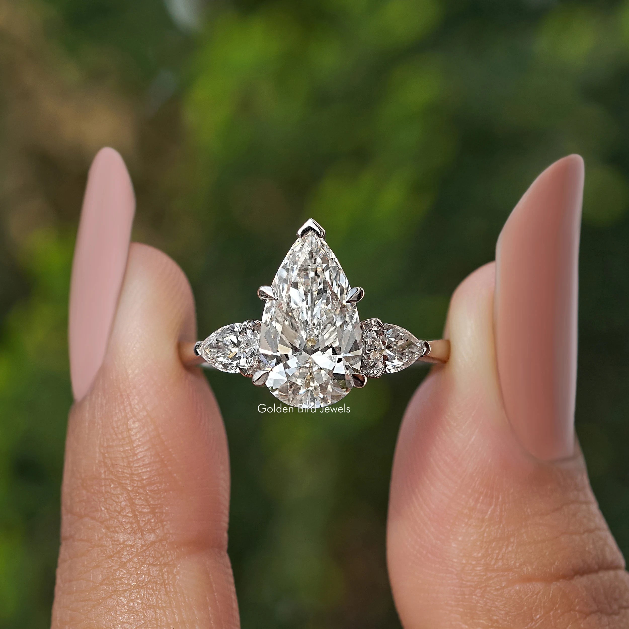 3 Stone Round With Pear Diamond Engagement Ring NEW DIANA M JEWELS women\'s diamond pear shape three stone ring (12ct center and display picture 1