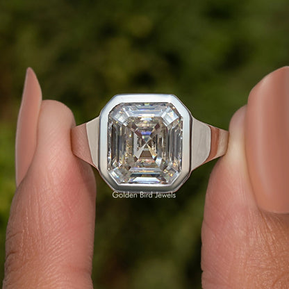 Asscher Cut Moissanite Bezel Set Solitaire Ring