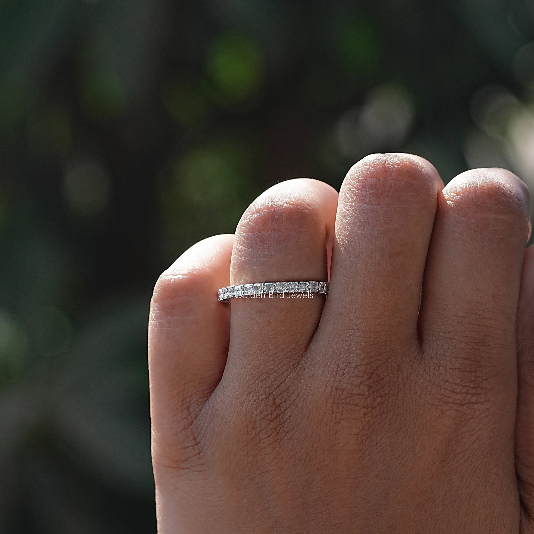 [Colorless Asscher Eternity Band]-[Golden Bird Jewels]