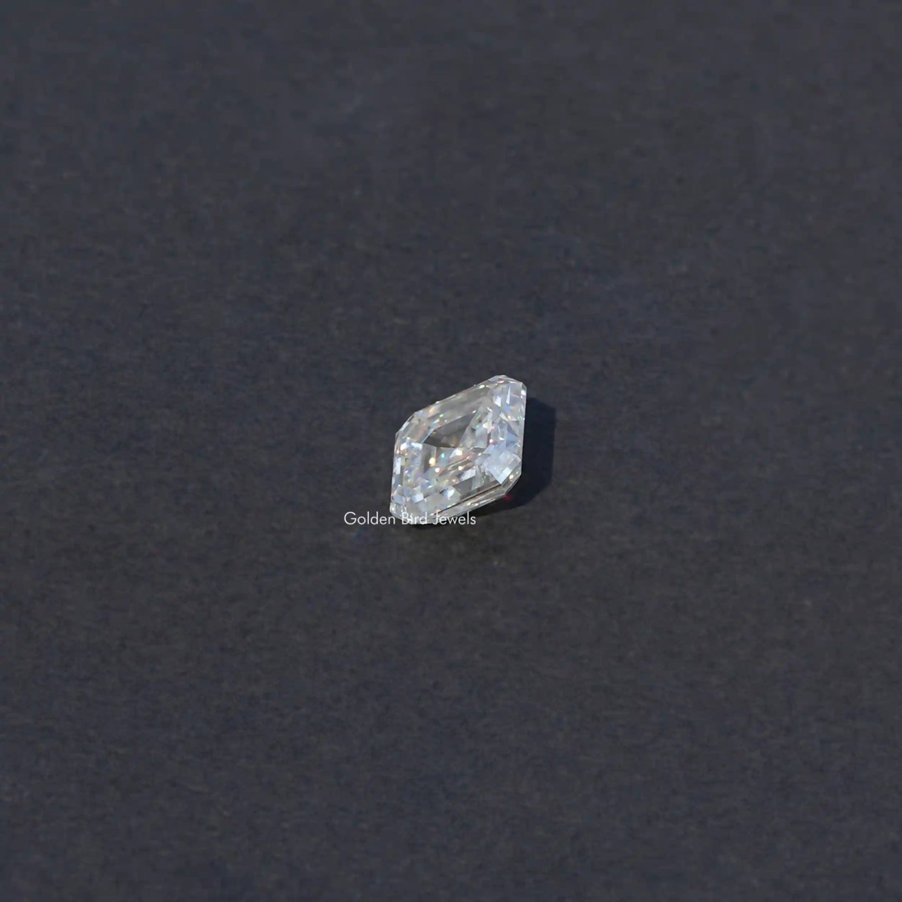 [Colorless Asscher Cut Loose Moissanite]-[Golden Bird Jewels]