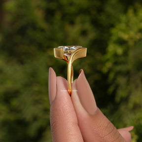 Bypass Old Mine Oval Moissanite Solitaire Ring
