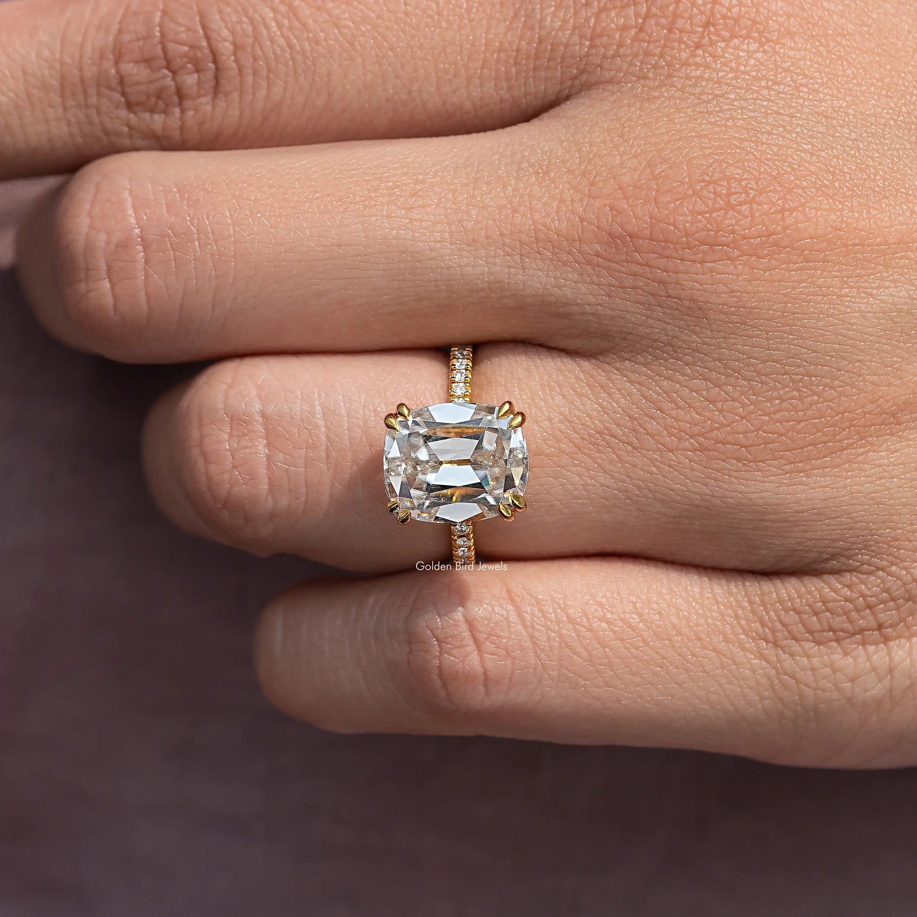 Old Mine Cushion Cut Moissanite Accent Stone Ring