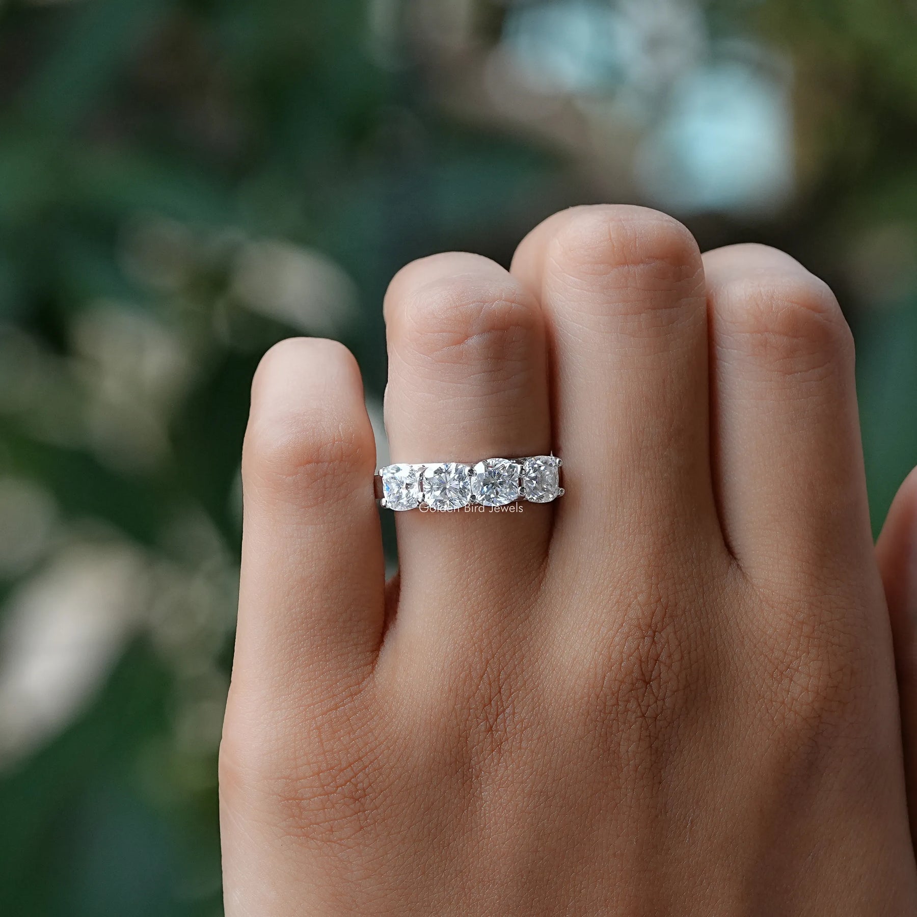 [Moissanite Round Cut Wedding Band]-[Golden Bird Jewels]