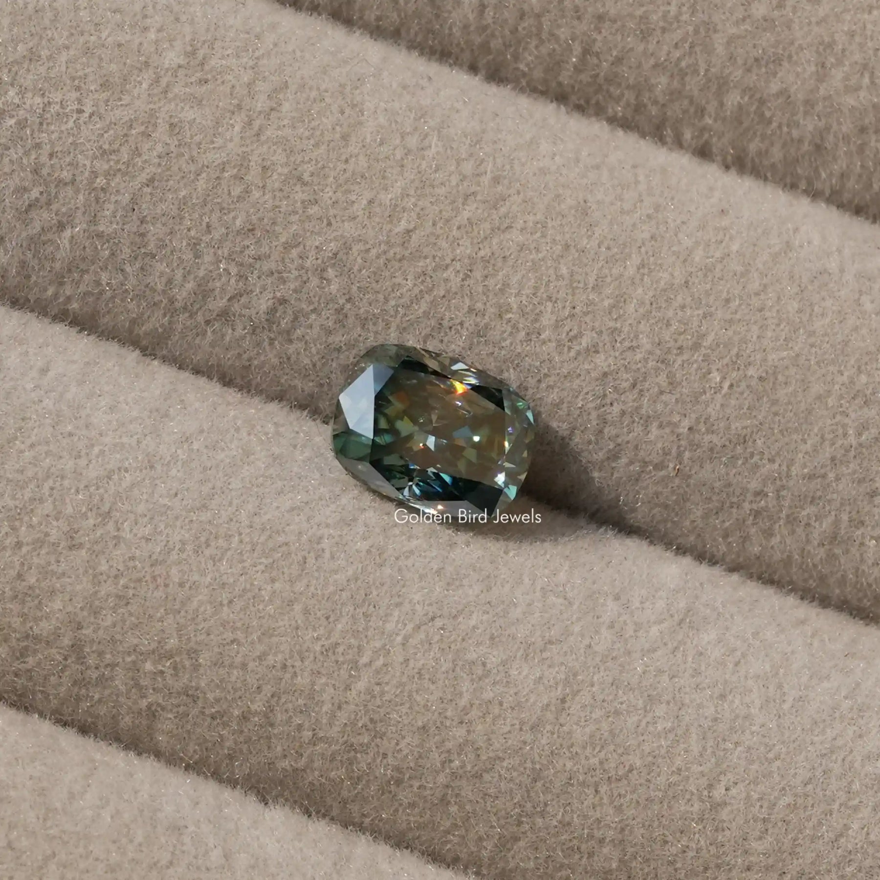 [Cushion Shaped Loose Moissanite]-[Golden Bird Jewels]