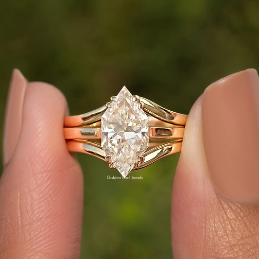 Dutch Marquise Moissanite Engagement Ring Set