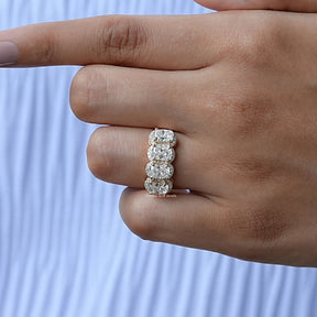 [Colorless Cushion Cut Eternity Band]-[Golden Bird Jewels]