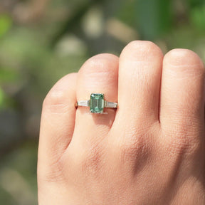 [Emerald And Tapper Baguette Cut Moissanite Ring]-[Golden Bird Jewels]