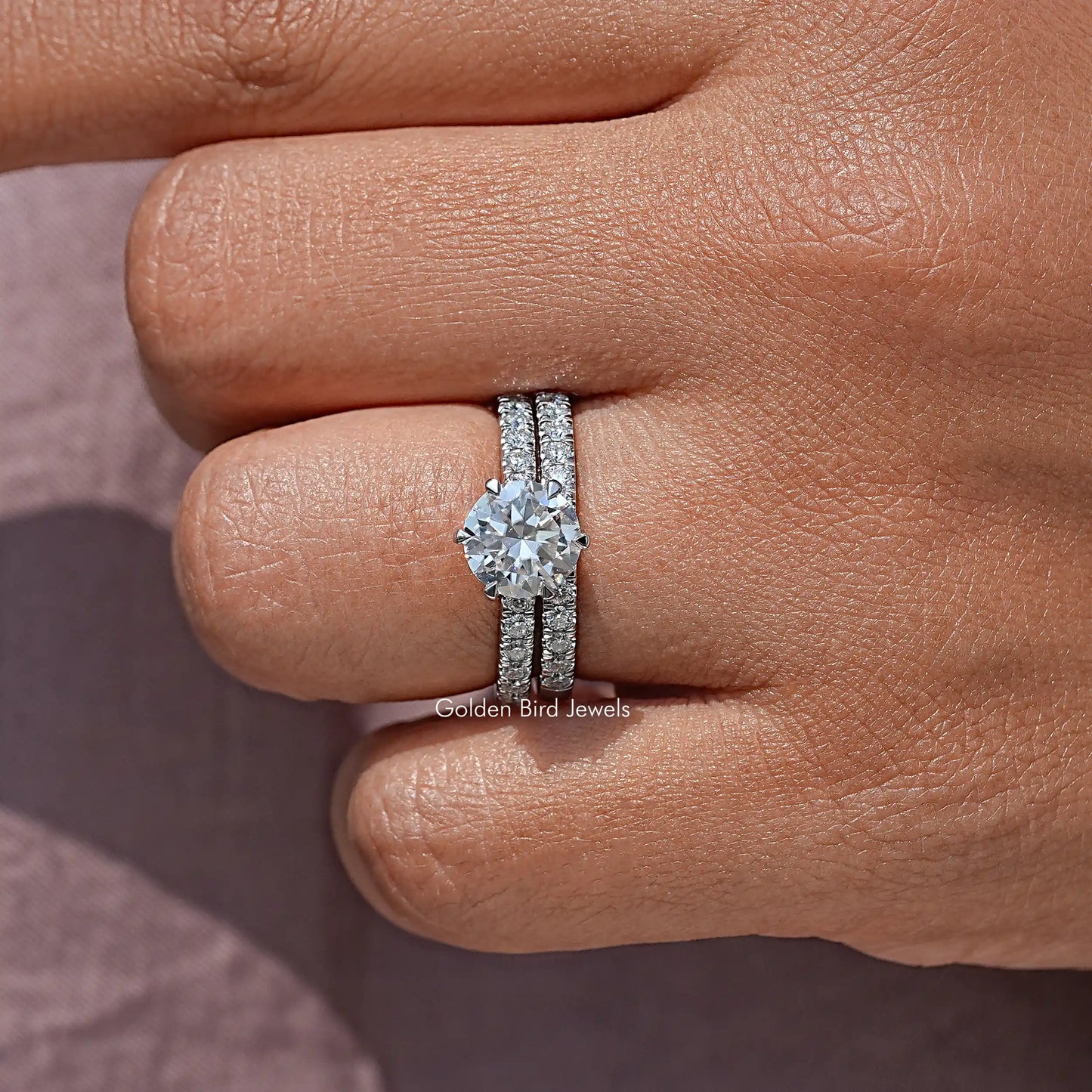 Round Cut Moissanite Engagement Ring Set