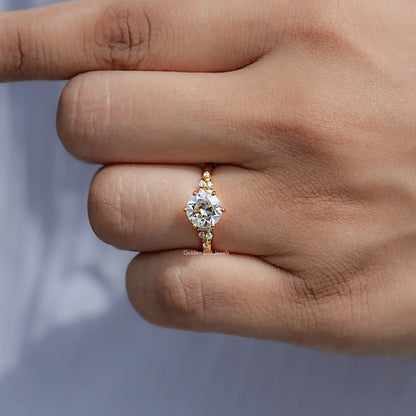 Close view of Round Cut Moissanite Engagement Ring