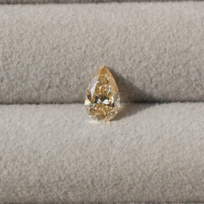 [Moissanite Pear Shaped Loose Stone]-[Golden Bird Jewels]