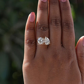 Pear And Round Cut Moissanite Toi Et Moi Ring
