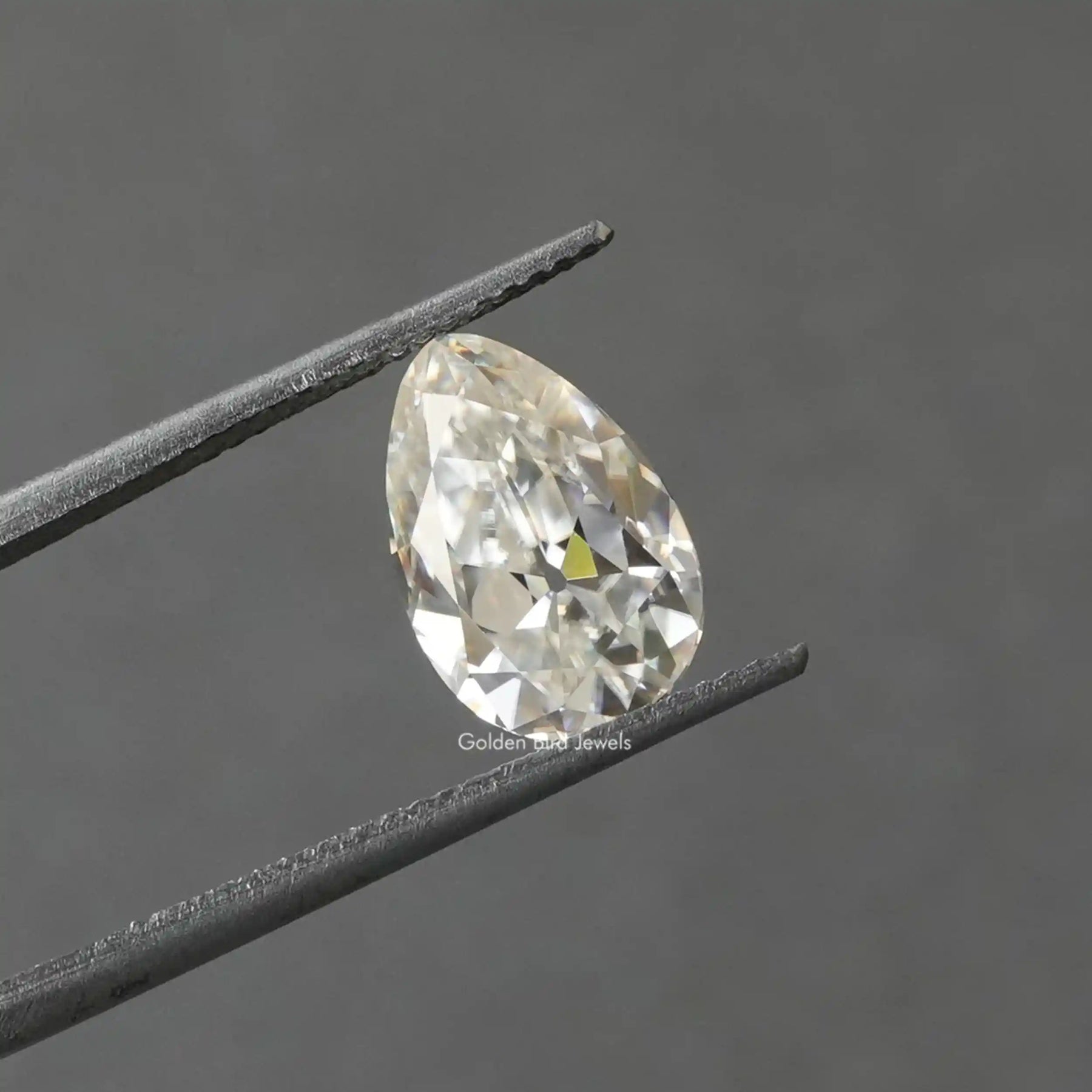 [Pear Shaped Loose Moissanite Stone]-[Golden Bird Jewels]