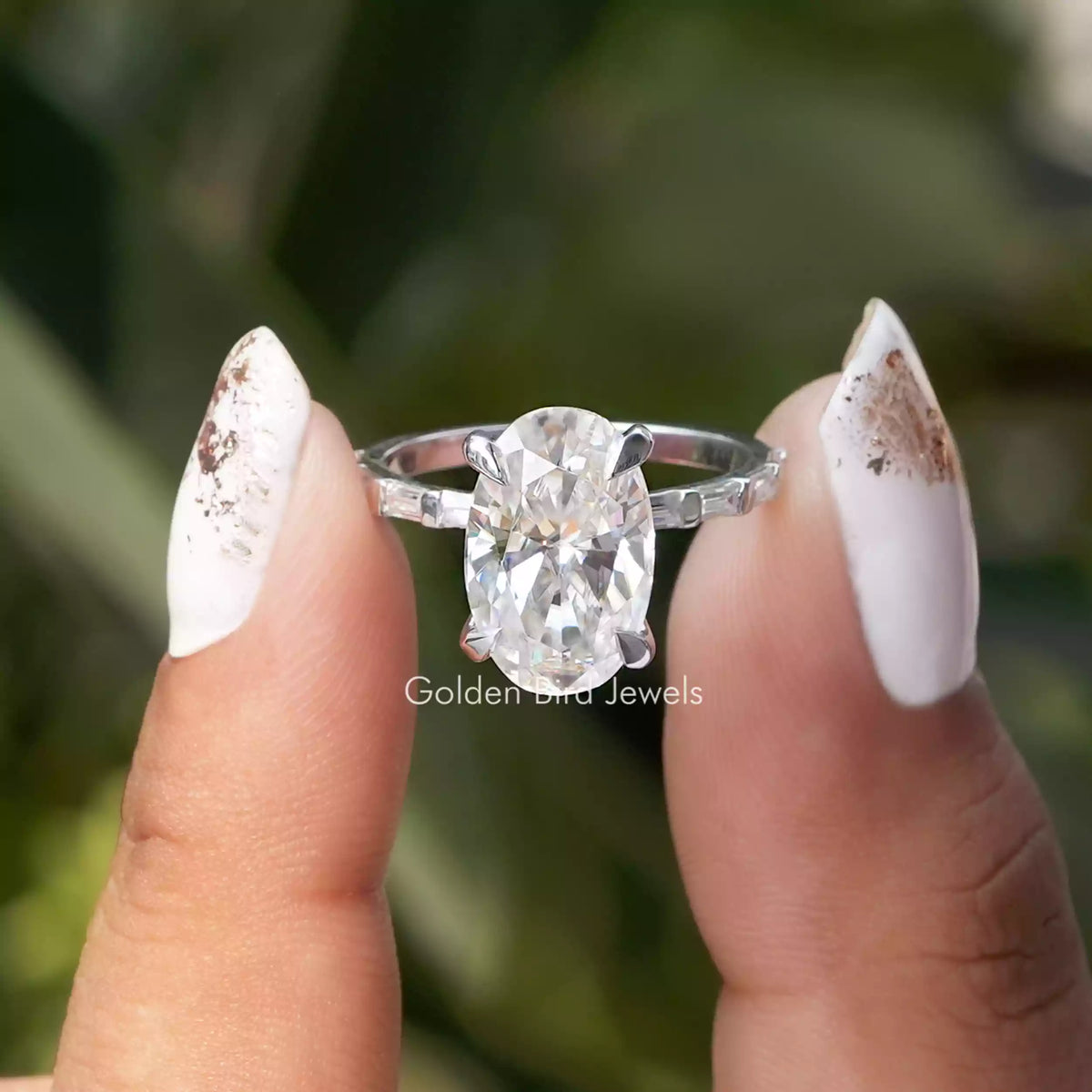 Crushed Ice Oval Accent Set Wedding Ring