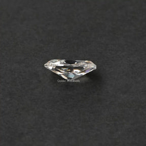 [Near Colorless Oval Shaped Loose Stone]-[Golden Bird Jewels]