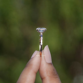 Side View of Oval Shaped Diamond Distance Ring