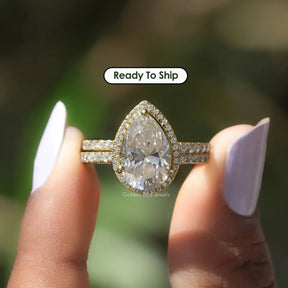 [Pear Cut Moissanite Halo Engagement Ring]-[Golden Bird Jewels]