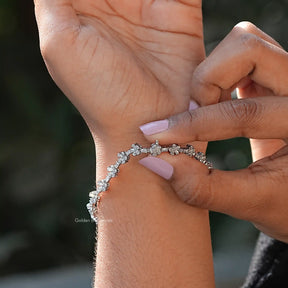 [Moissanite Pear Floral Bracelet]-[Golden Bird Jewels]