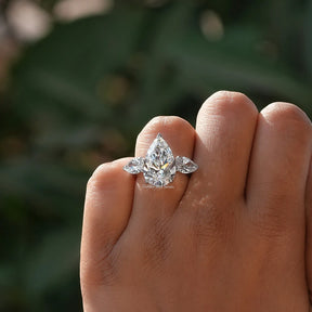 [White Gold Pear Shaped Engagement Ring]-[Golden Bird Jewels]