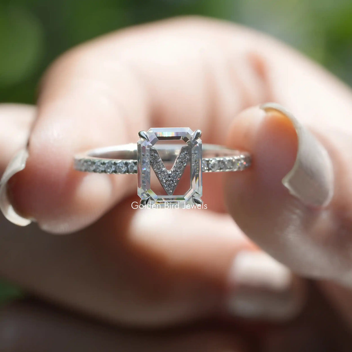 [Emerald Cut Moissanite Ring]-[Golden Bird Jewels]