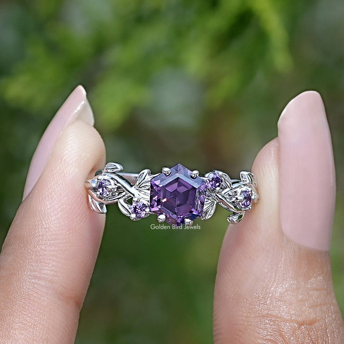 [Purple Amethyst Hexagon Cut Engagement Ring]-[Golden Bird Jewels]