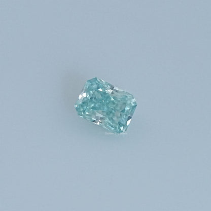 Detailed View Of Radiant Cut Loose Moissanite