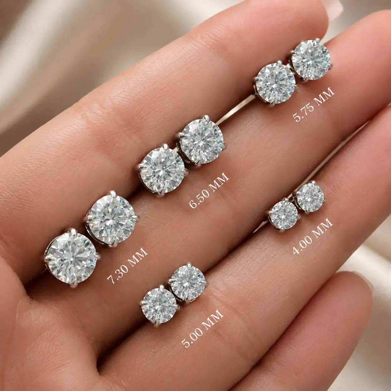 Round Cut Moissanite Solitaire Earring