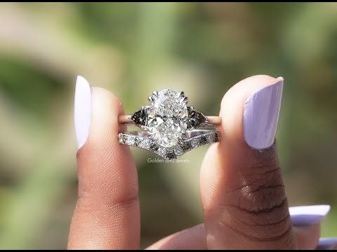 YouTube Video Of Oval Cut Diamond Bridal Ring Set