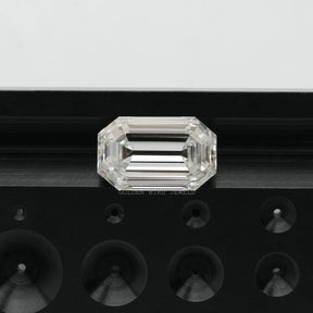 [Emerald Cut Loose Moissanite Stone]-[Golden Bird Jewels]